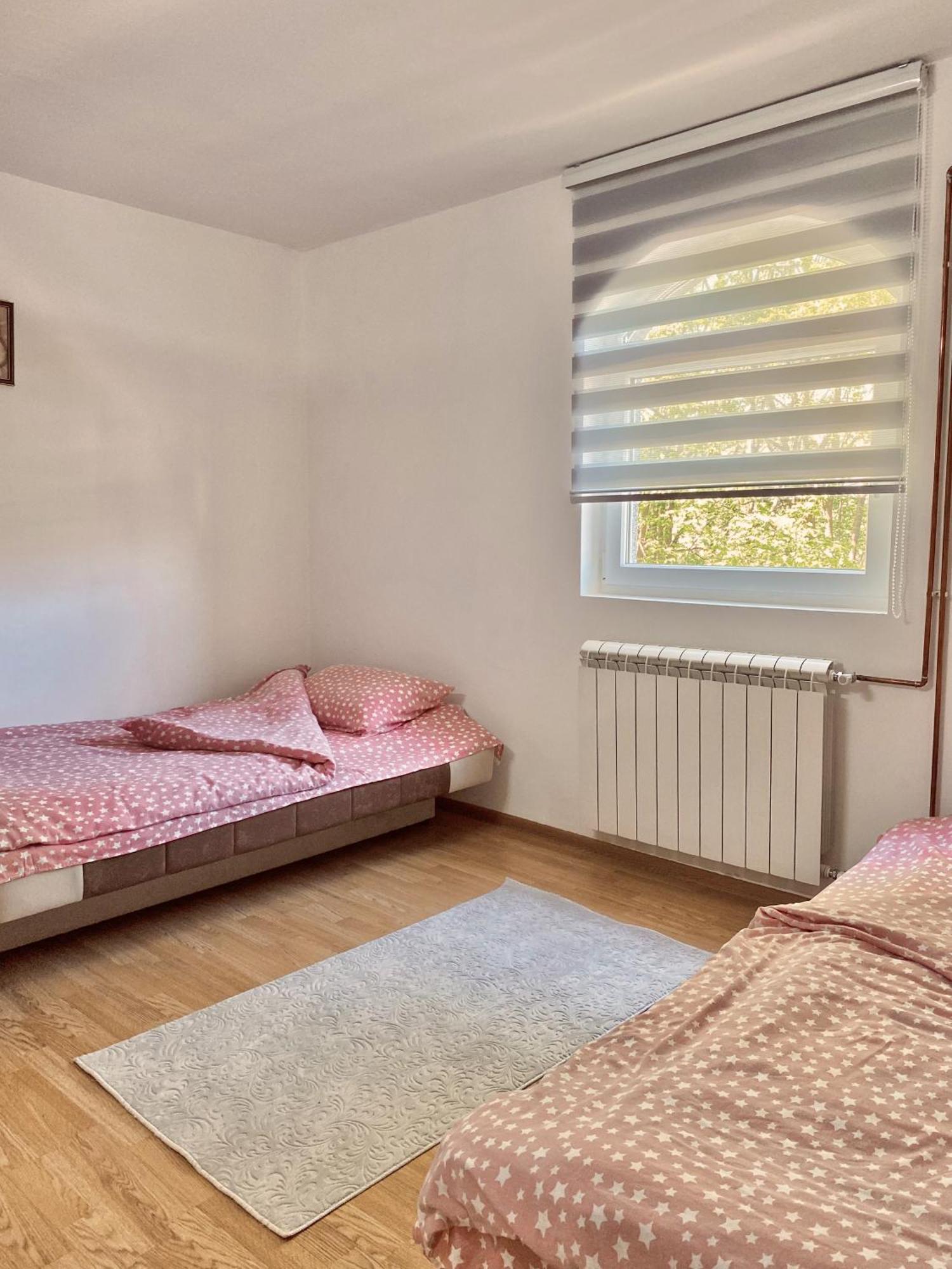Apartman Konatar Τσέτινιε Εξωτερικό φωτογραφία