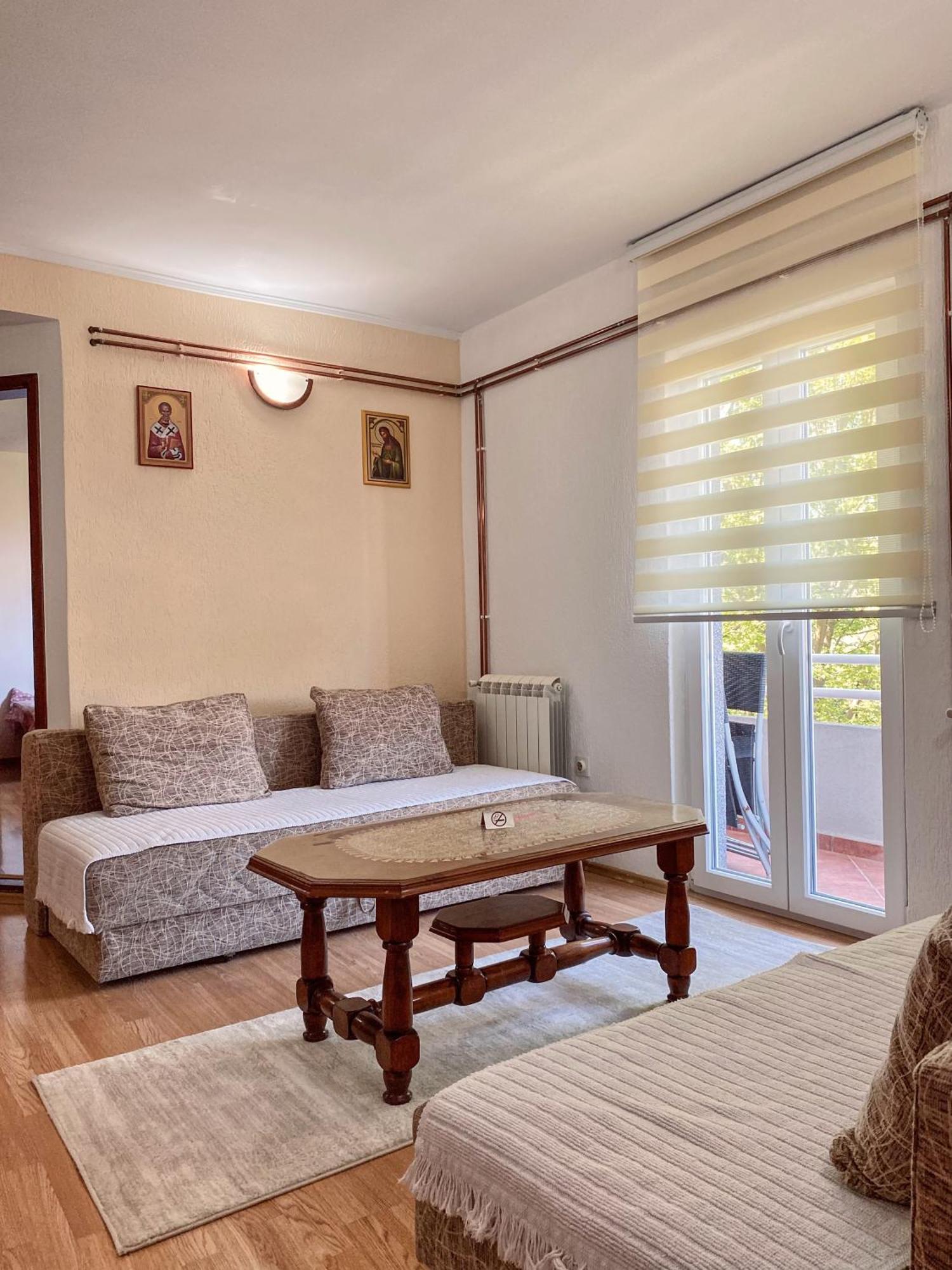Apartman Konatar Τσέτινιε Εξωτερικό φωτογραφία